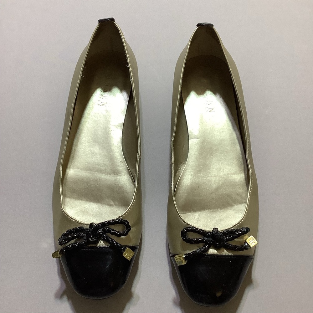 Lauren Ralph Lauren Gold and Black Flats
